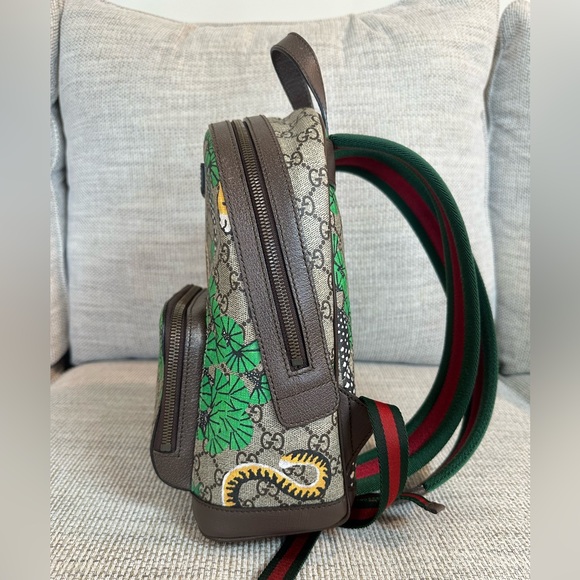 Gucci Belgal GG Supreme Backpack - Picture 4 of 16